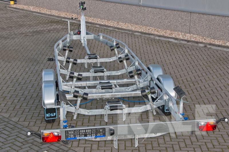 Motorboottrailer S3500-82