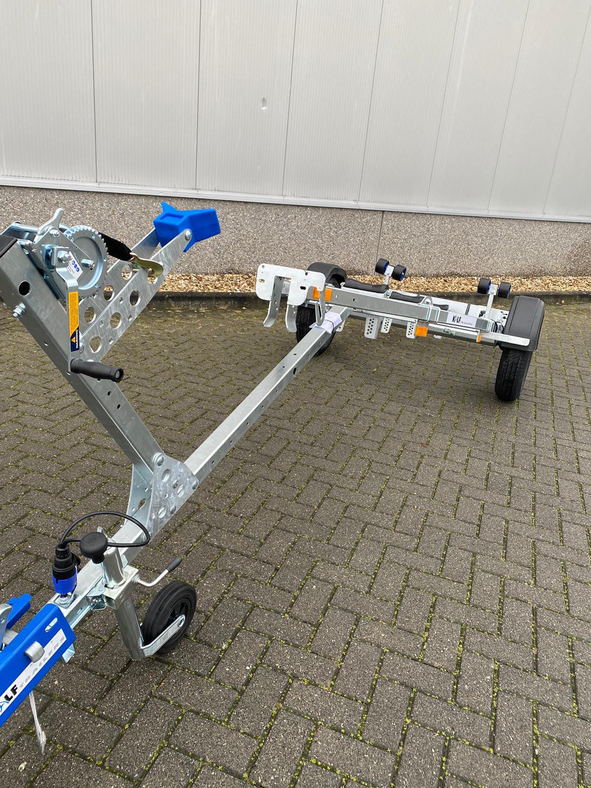 Kalf motorboot 600-40 kantelbaar