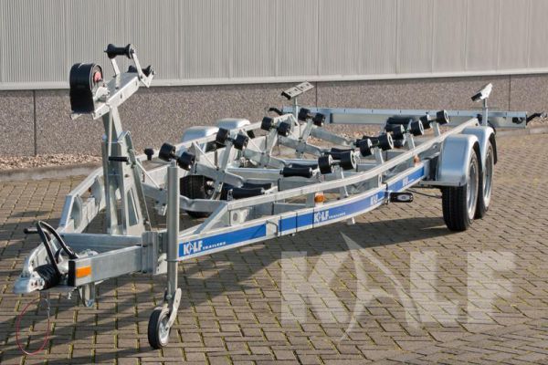 Kalf Trailers Motorboottrailer S3500-82 geremd