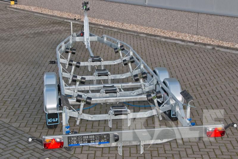 Motorboottrailer S3500-82